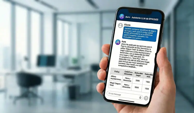Interfaz de asistente virtual avanzado basado en Modelos de Lenguaje (LLM), respondiendo consultas complejas de clientes de forma natural y precisa en un dispositivo móvil.